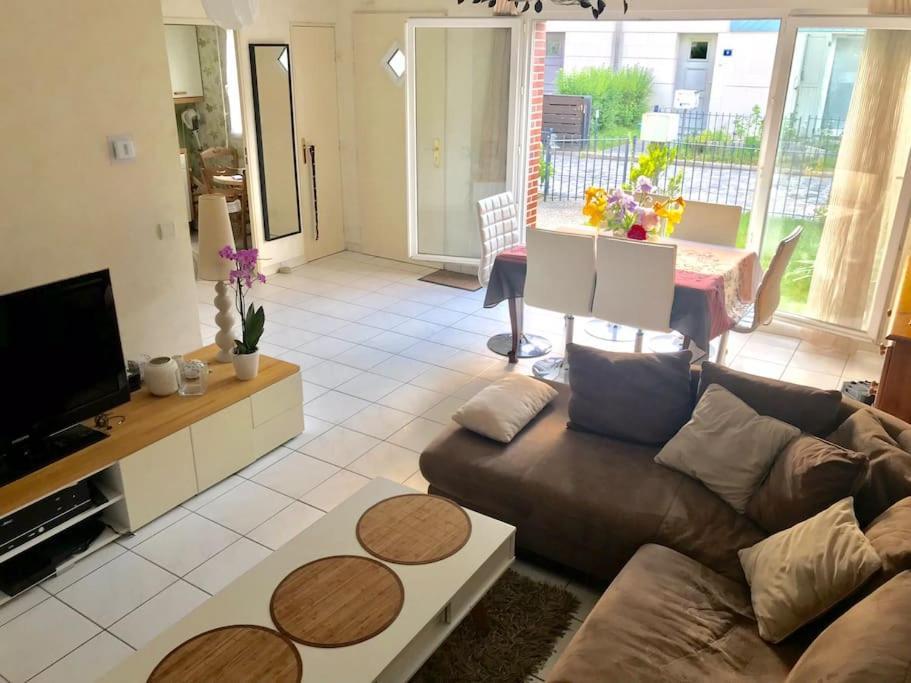 80M2-Maison Des Quais - Parking - Jardinet Rouen Dış mekan fotoğraf